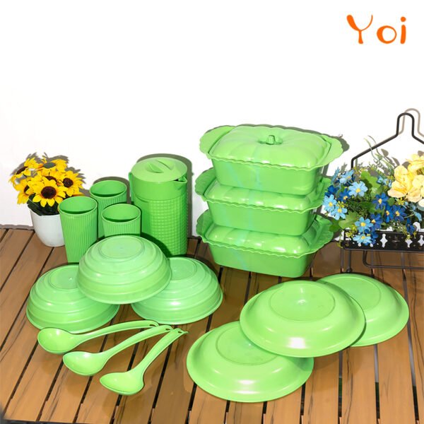 Set Peralatan Makan SET 16 Pcs